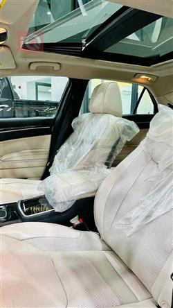 کرایسلەر 300